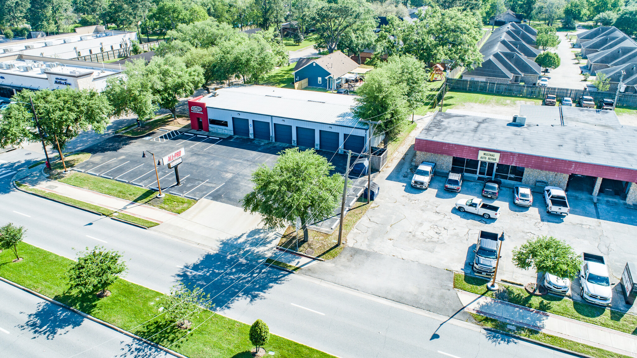710 S Friendswood Dr, Friendswood, TX à vendre Photo principale– Image 1 sur 9