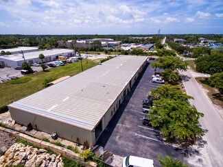 Plus de détails pour 1429 Don St, Naples, FL - Industriel/Logistique à louer