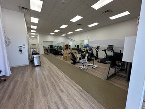 7910 W Grand Parkway S, Richmond, TX à louer Photo intérieure– Image 1 sur 22