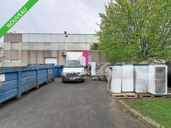 Plus de détails pour Industriel/Logistique à louer