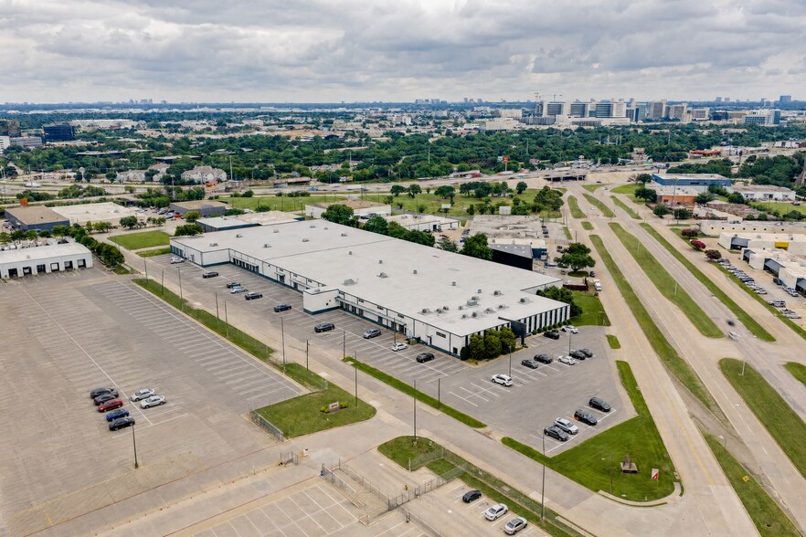 3191 Commonwealth Dr, Dallas, TX à vendre - Aérien – Image 3 sur 8