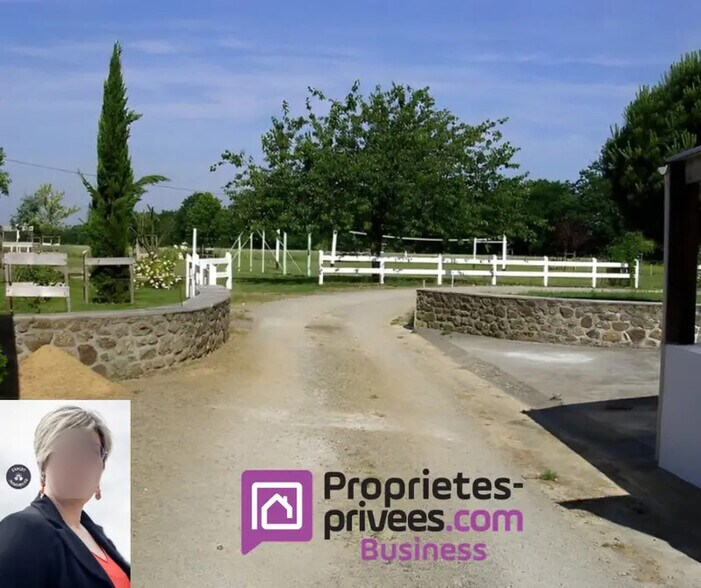 Local d'activités dans Hédé-Bazouges à vendre - Photo de l’immeuble – Image 1 sur 7