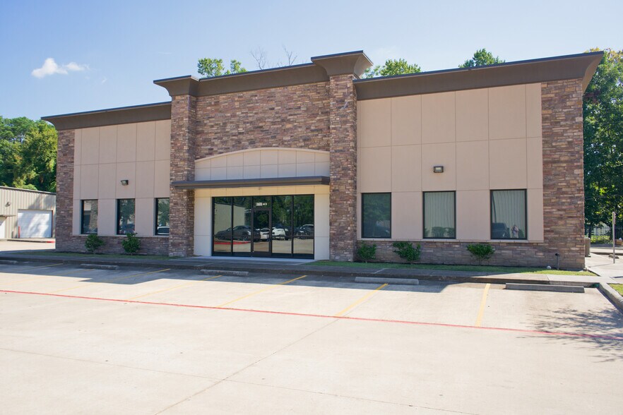 8717 Humble Westfield Rd, Humble, TX à vendre - Photo de l’immeuble – Image 2 sur 8