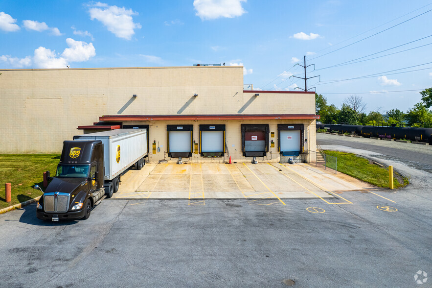 668 Gravel Pike, East Greenville, PA à louer - Photo de l’immeuble – Image 3 sur 6