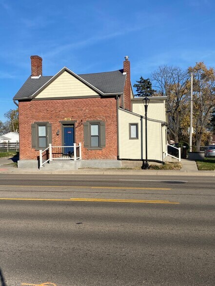 120 N Main St, Englewood, OH à vendre - Photo de l’immeuble – Image 2 sur 32