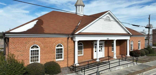 104 W Thompson St, Fairmont, NC à louer - Photo de l’immeuble – Image 1 sur 23