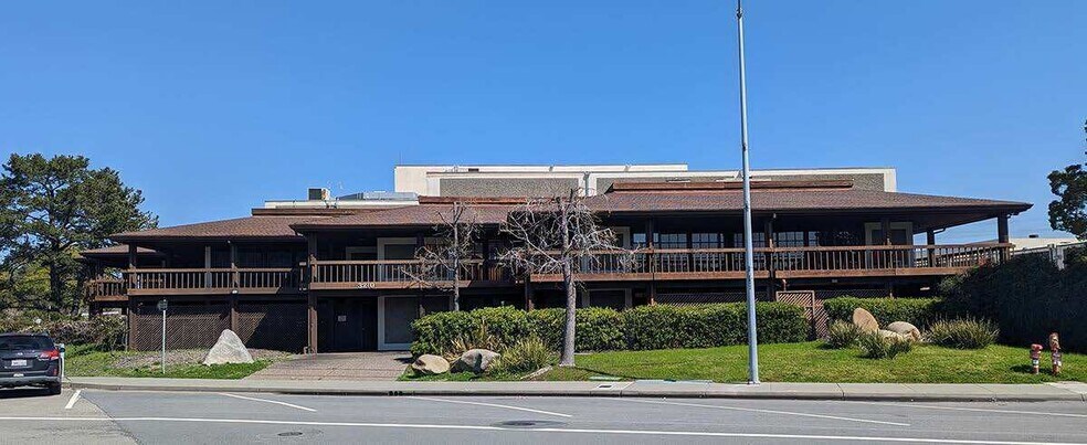 3160 Kerner Blvd, San Rafael, CA à louer - Photo de l’immeuble – Image 3 sur 5