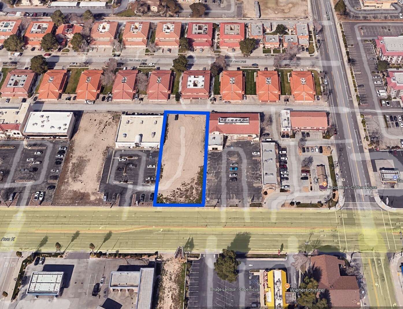 West Avenue K, Lancaster, CA à vendre Aérien– Image 1 sur 2