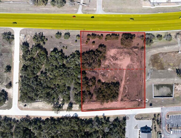 US 290/ Sawyer Ranch Road portefeuille de 2 biens à vendre sur LoopNet.fr - Photo de l’immeuble – Image 2 sur 4