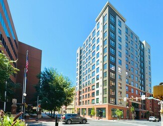 Plus de détails pour 1 W Chestnut St, Lancaster, PA - Local commercial à louer