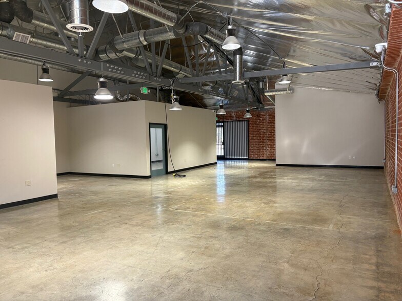 161 Pasadena Ave, South Pasadena, CA à louer - Photo intérieure – Image 2 sur 13
