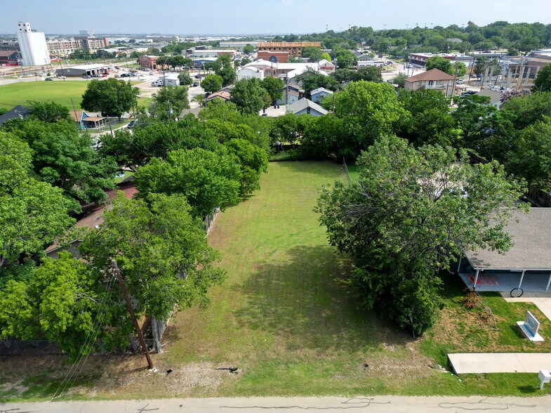 6734 Pecan St, Frisco, TX à vendre - Photo de l’immeuble – Image 1 sur 12