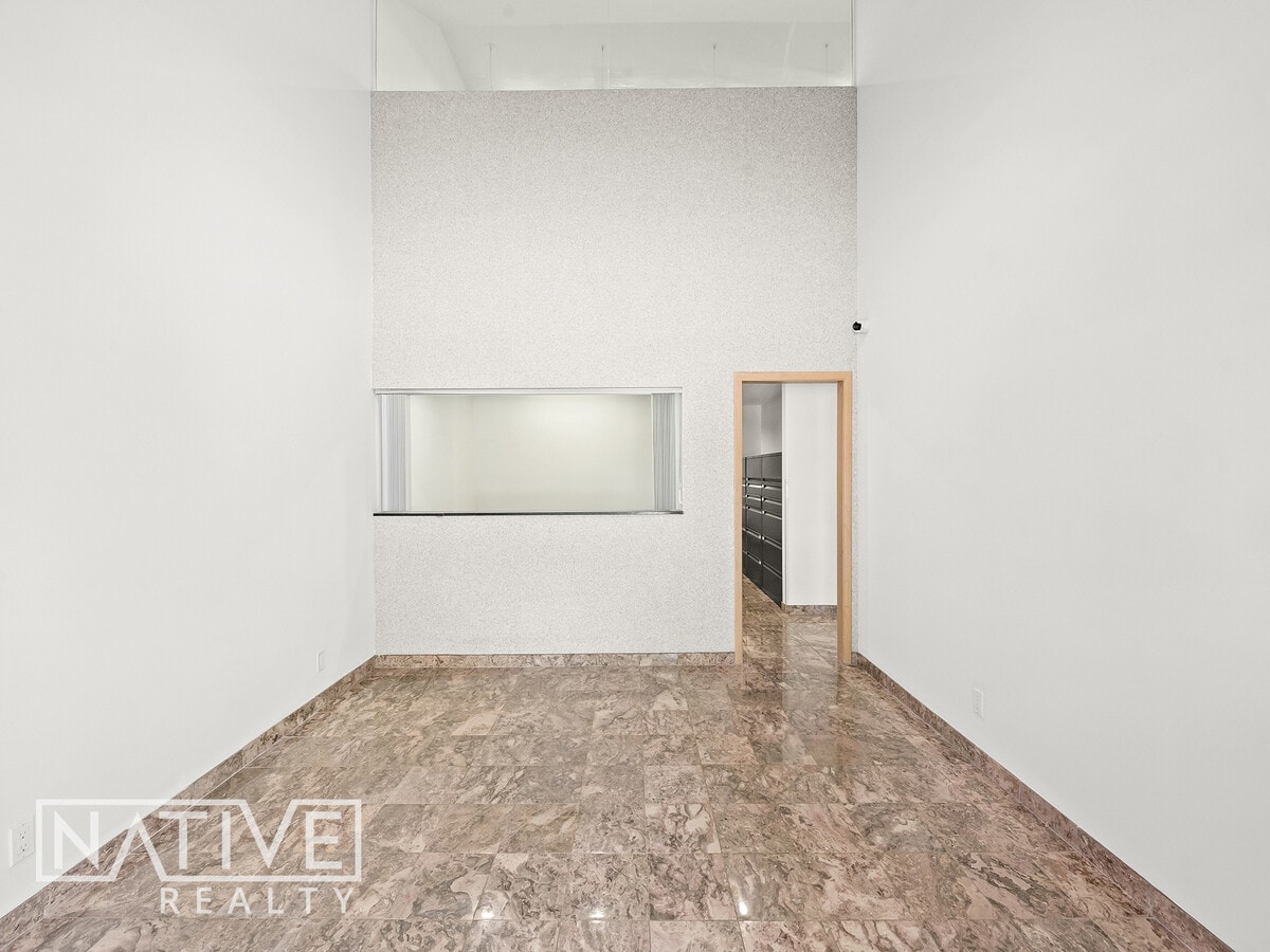 1330 SE 4th Ave, Fort Lauderdale, FL 33316 - Lot D/E - - Photo intérieure - Image 1 of 8