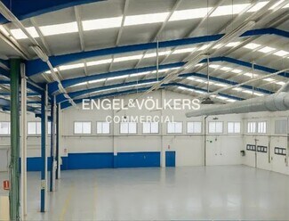 Plus de détails pour Industriel/Logistique à louer