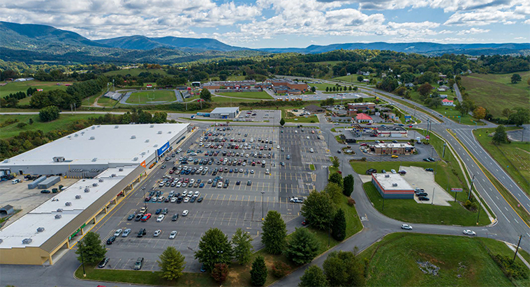 140-154 Kinter Way, Pearisburg, VA à louer - Photo de l’immeuble – Image 3 sur 5