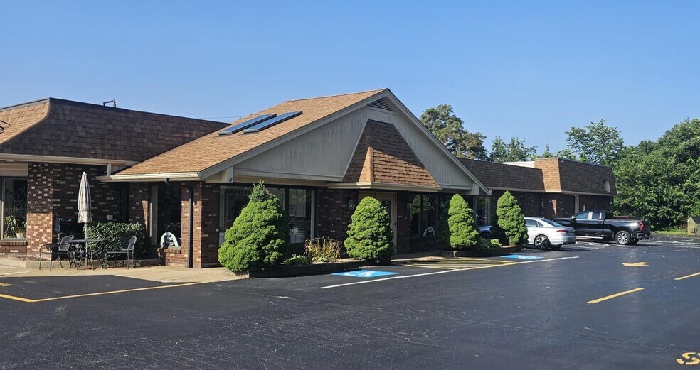 3589 Brodhead Rd, Monaca, PA à vendre - Photo de l’immeuble – Image 3 sur 4