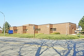 Plus de détails pour 19699 E 8 Mile Rd, Saint Clair Shores, MI - Bureau à vendre