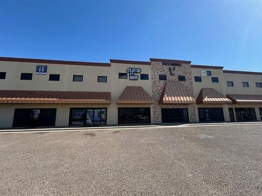 8218 Casa Verde Rd, Laredo, TX à vendre Photo de l’immeuble– Image 1 sur 23
