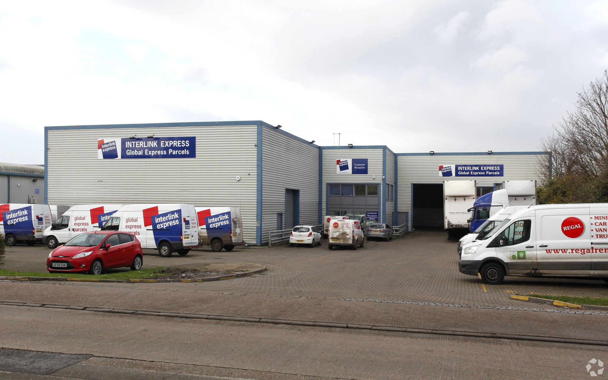 Castle Rd, Sittingbourne à louer Photo principale– Image 1 sur 10