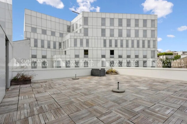 Plus de détails pour 9-11 Rue De L'Est, Boulogne-Billancourt - Bureau à louer