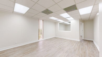 3500 N State Road 7, Lauderdale Lakes, FL à louer Numérisation 3D Matterport– Image 1 sur 4