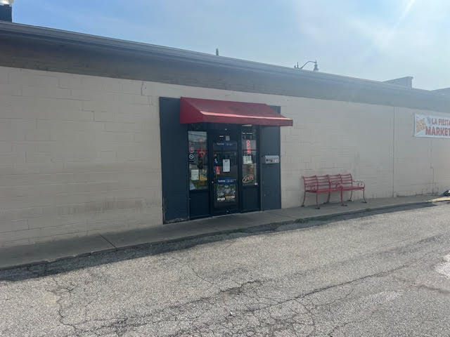 212 N Washington St, Crawfordsville, IN à vendre - Photo de l’immeuble – Image 3 sur 19