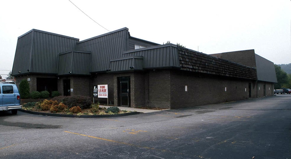 5135 Dixie Hwy, Louisville, KY à louer - Photo de l’immeuble – Image 2 sur 3