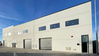 Plus de détails pour Calle Pedro Martínez de la Rosa, 34, Leganés - Industriel/Logistique à louer