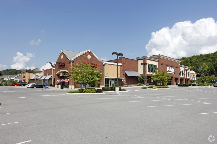 1400 Liberty Pike, Franklin, TN à louer - Photo principale – Image 1 sur 3