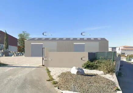 Local d'activités dans Le Rove à vendre - Photo de l’immeuble – Image 1 sur 3