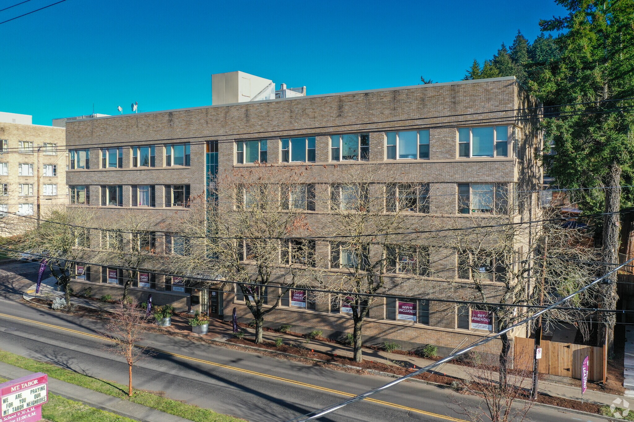 1020 SE 60th Ave, Portland, OR à vendre Photo principale– Image 1 sur 20