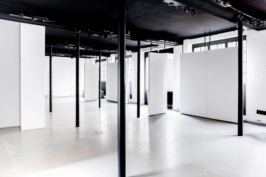 Local commercial dans Paris à vendre - Photo intérieure – Image 2 sur 7