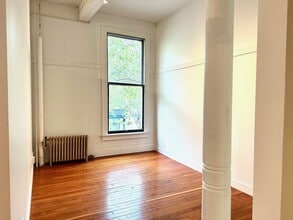 122 S Jackson St, Seattle, WA à louer Photo intérieure– Image 2 sur 5