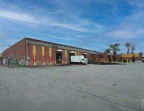 3080 Main St, Hartford, CT à louer Photo de l’immeuble– Image 2 sur 5