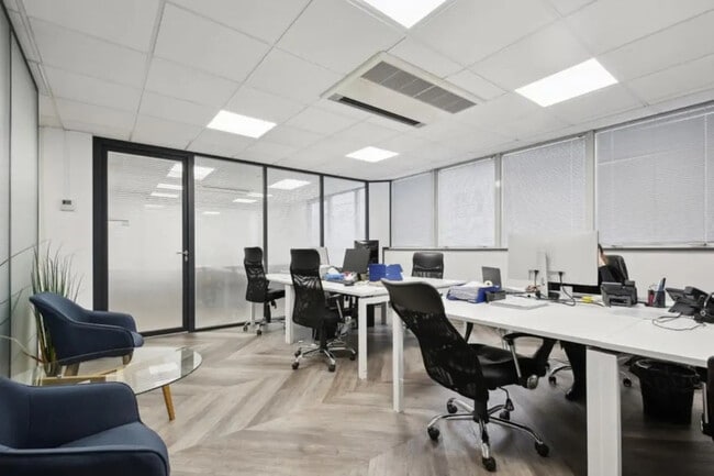 Plus de détails pour 123-125 Rue Victor Hugo, Levallois-Perret - Bureau à louer