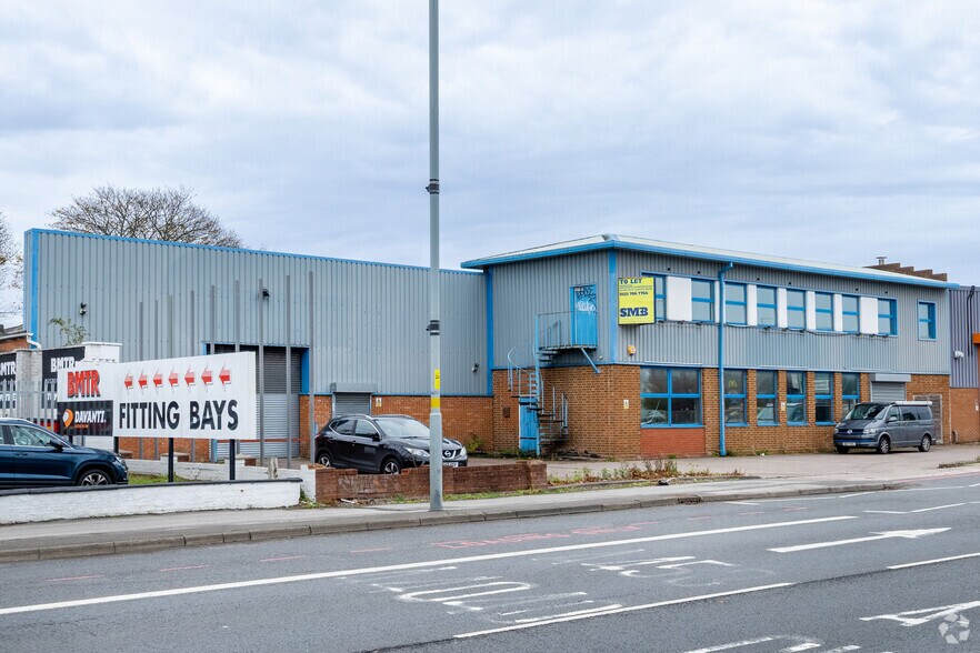 75-97 Walsall Rd, Birmingham à louer - Photo principale – Image 1 sur 5