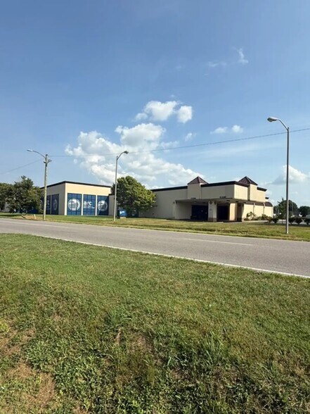 3100 W 2nd St, Owensboro, KY à louer - Photo de l’immeuble – Image 3 sur 26