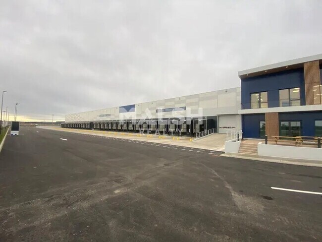 Plus de détails pour Industriel/Logistique à louer