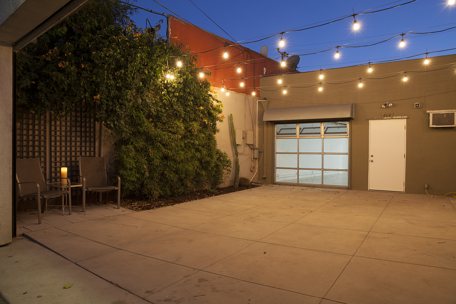 608 Hampton Dr, Venice, CA à louer Photo de l’immeuble– Image 1 sur 22