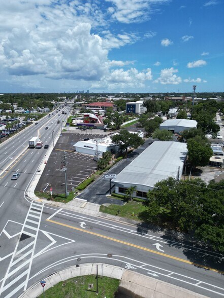3900 78th Ave, Pinellas Park, FL à louer - Photo de l’immeuble – Image 1 sur 5