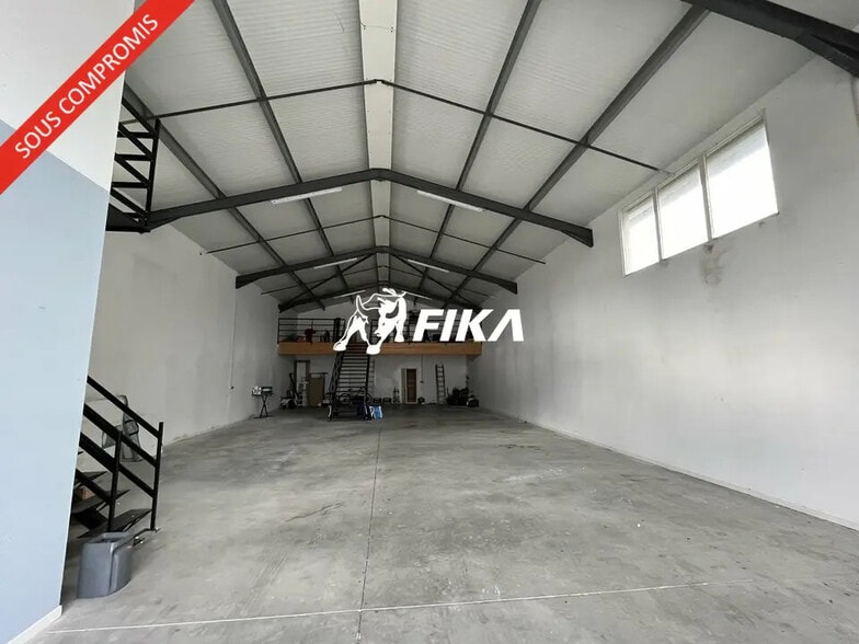 77 B Rue Des Lacs, Lespinasse à vendre - Photo de l’immeuble – Image 1 sur 6