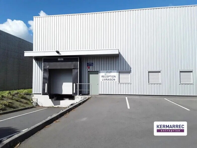 Industriel/Logistique dans La Mézière à louer - Photo de l’immeuble – Image 3 sur 7