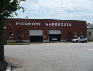 Plus de détails pour 301 Trade St, Danville, VA - Industriel/Logistique à vendre