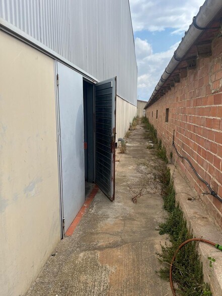Industriel/Logistique dans Llorenç del Penedès, Tarragona à vendre - Photo de l’immeuble – Image 2 sur 12
