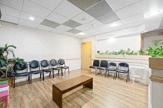 3715 Main St, Bridgeport, CT à louer Photo intérieure– Image 2 sur 16