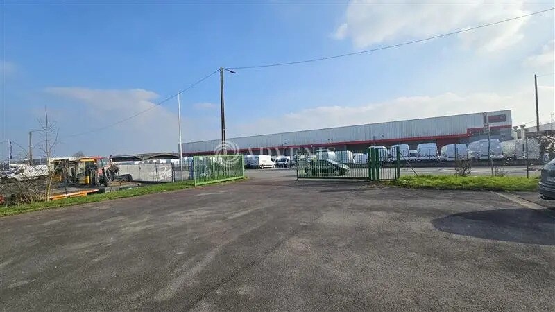 Industriel/Logistique dans Lesquin à vendre - Photo de l’immeuble – Image 2 sur 12
