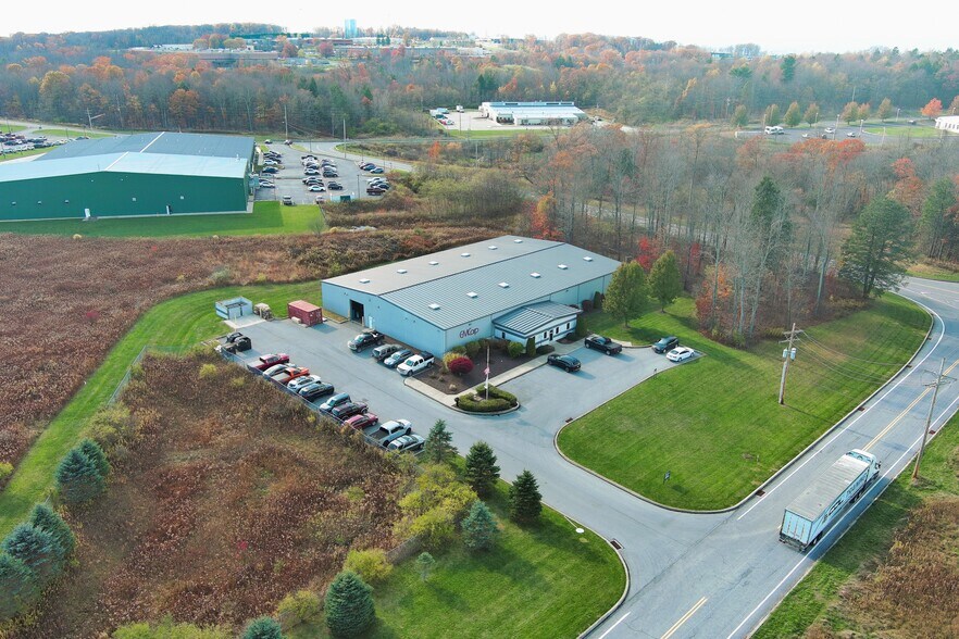 180 Jim Edwards Dr, Johnstown, PA à vendre - Photo de l’immeuble – Image 3 sur 4