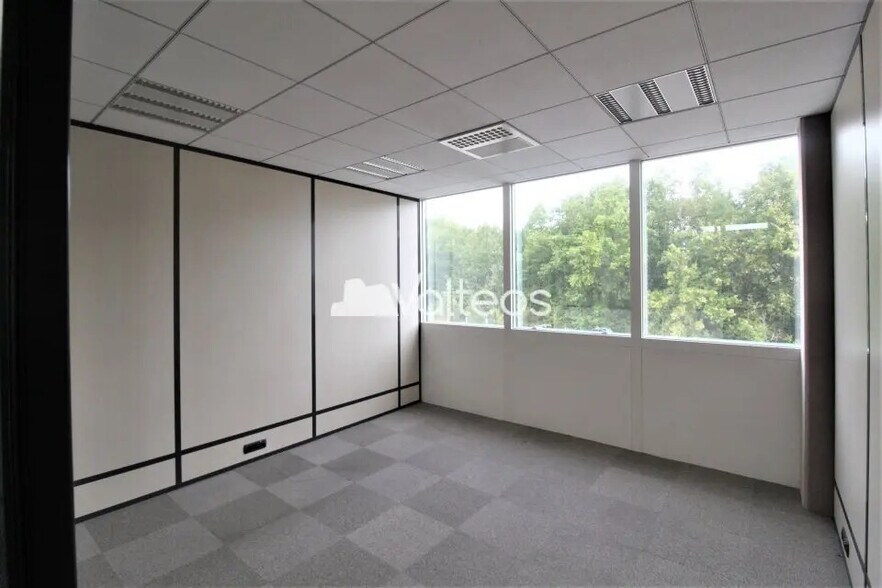 57 Avenue Jean Monnet, Colomiers à louer - Photo de l’immeuble – Image 3 sur 4