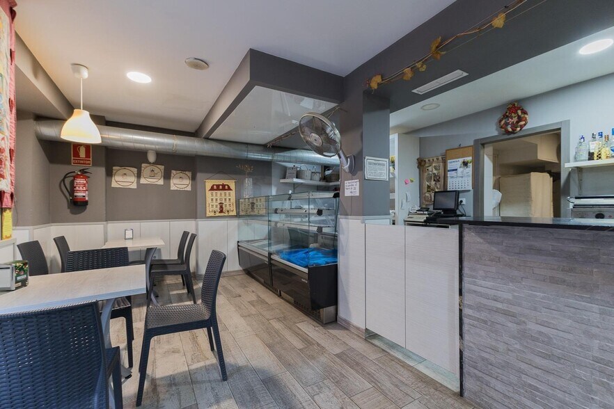 Immeuble residentiel dans Mislata, Valencia à vendre - Photo intérieure – Image 2 sur 6