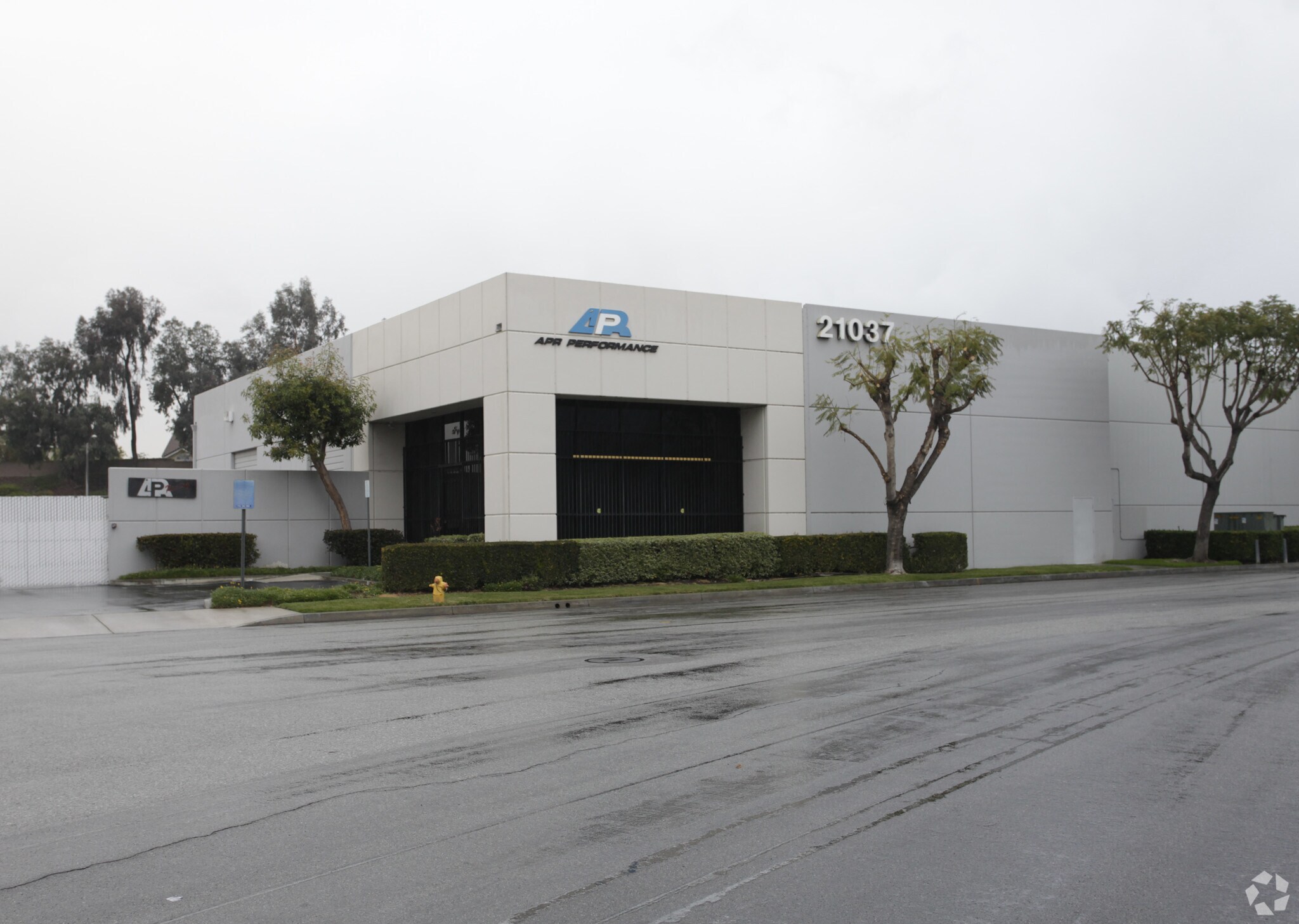 21037 Commerce Pointe Dr, City of Industry, CA à louer Photo principale– Image 1 sur 6